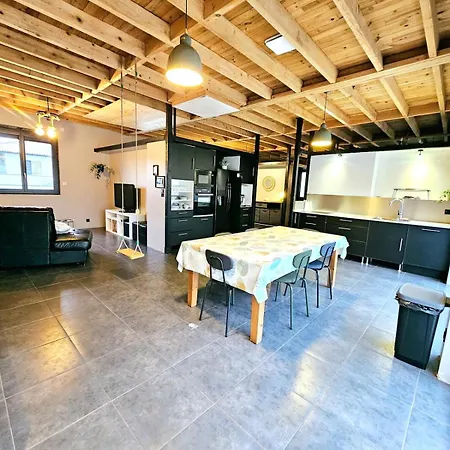 Villa Maison Tres Spacieuse 5 A 10 Pers