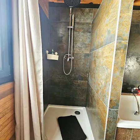 Villa Maison Tres Spacieuse 5 A 10 Pers Saint-Pierre-de-Chandieu