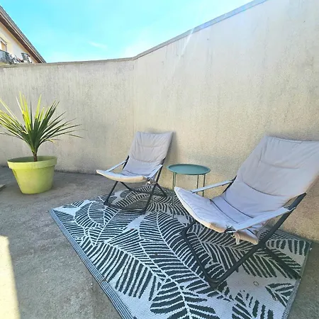 Villa Maison Très Spacieuse 5 à 10 Pers *