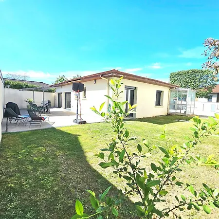 Maison Très Spacieuse 5 à 10 Pers Villa Saint-Pierre-de-Chandieu