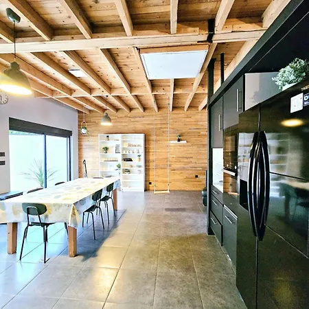 Maison Très Spacieuse 5 à 10 Pers * Saint-Pierre-de-Chandieu