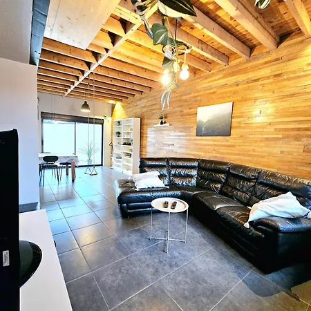 Maison Tres Spacieuse 5 A 10 Pers Saint-Pierre-de-Chandieu